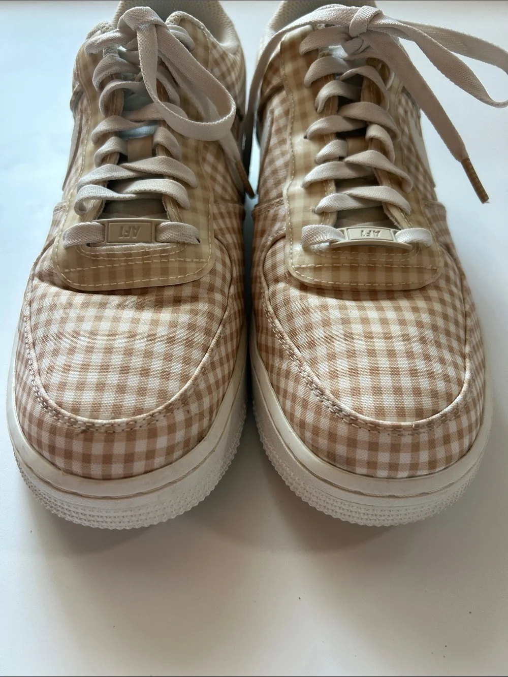 Women’s Nike Air Force 1 One Gingham Low Beige Shoes Sneakers size 10